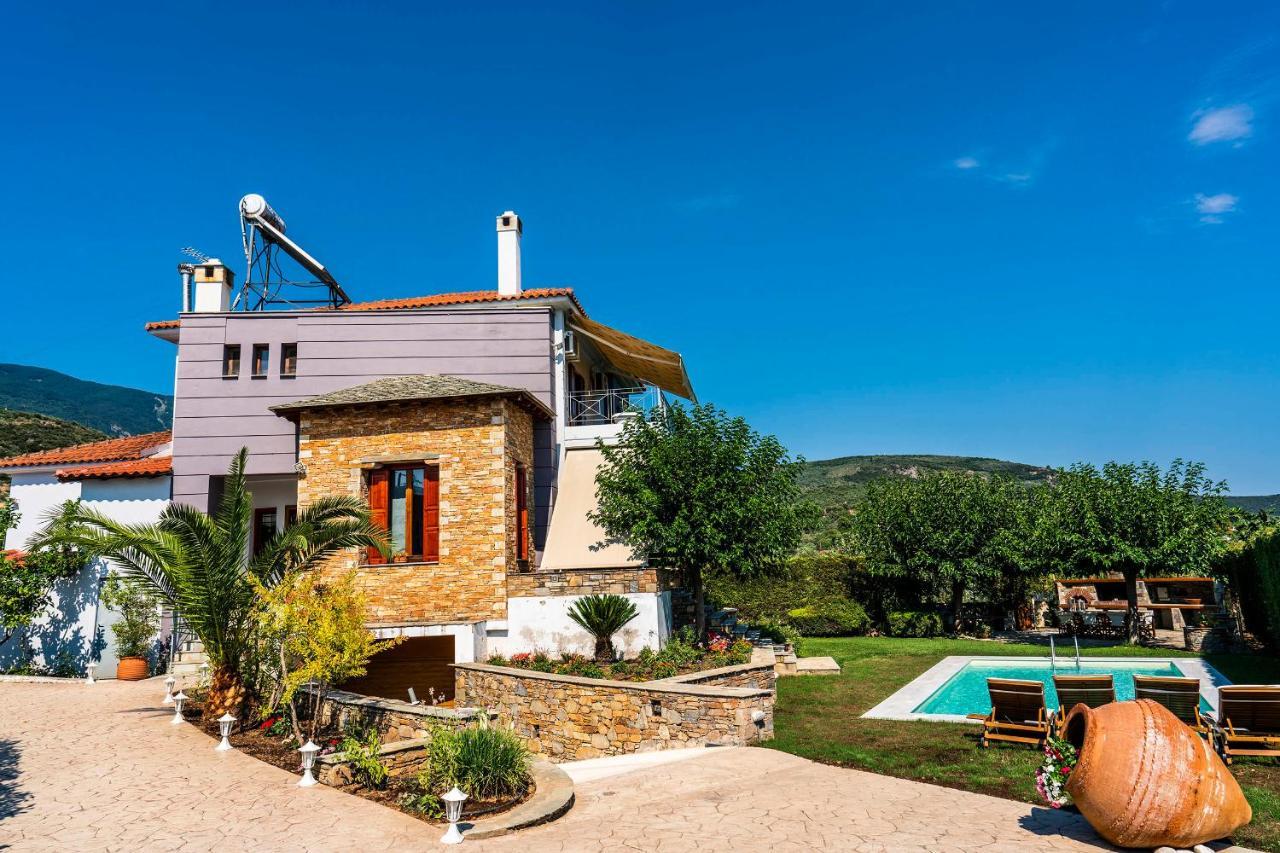 Willa Chariklia'S House With Private Pool Káto Lekhónia Zewnętrze zdjęcie