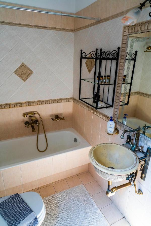 Willa Chariklia'S House With Private Pool Káto Lekhónia Zewnętrze zdjęcie
